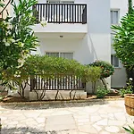 Akti & Village Klorakas