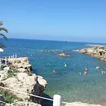 Akti & Village 4*