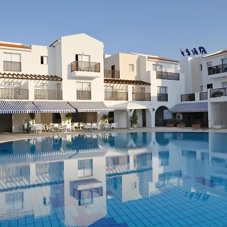 Hotel Akti & Village