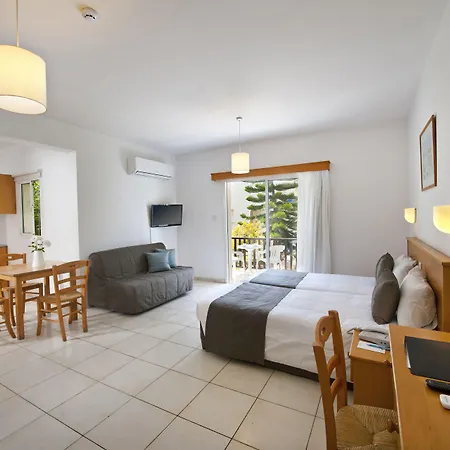 Akti & Village 4*