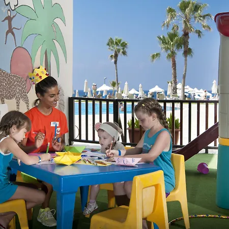 Akti & Village فندق Klorakas