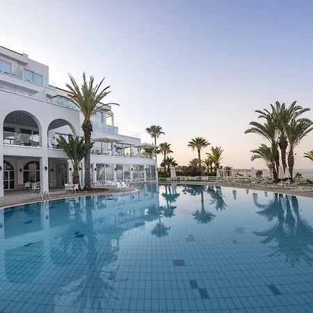 Szálloda Akti & Village 4*