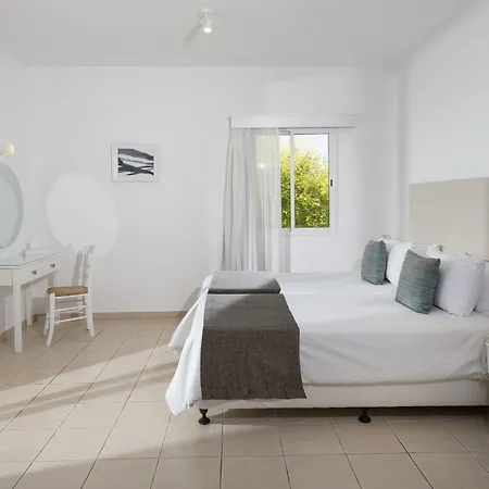 Akti & Village Klorakas