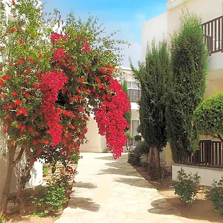 Akti & Village Hotel Klorakas
