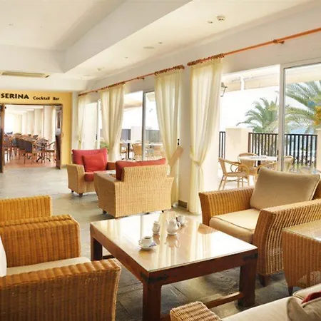 فندق Akti & Village 4*