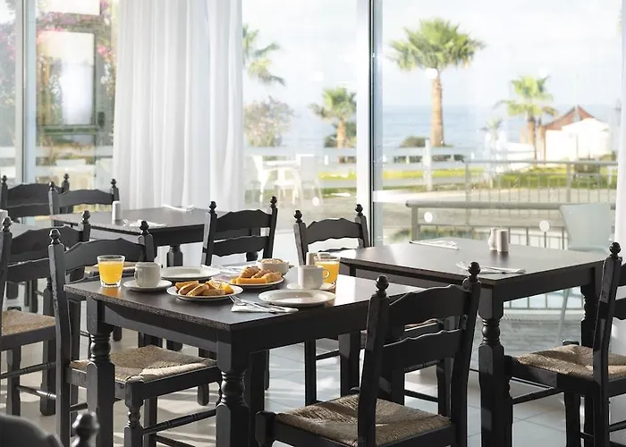 Akti & Village Hotel Klorakas