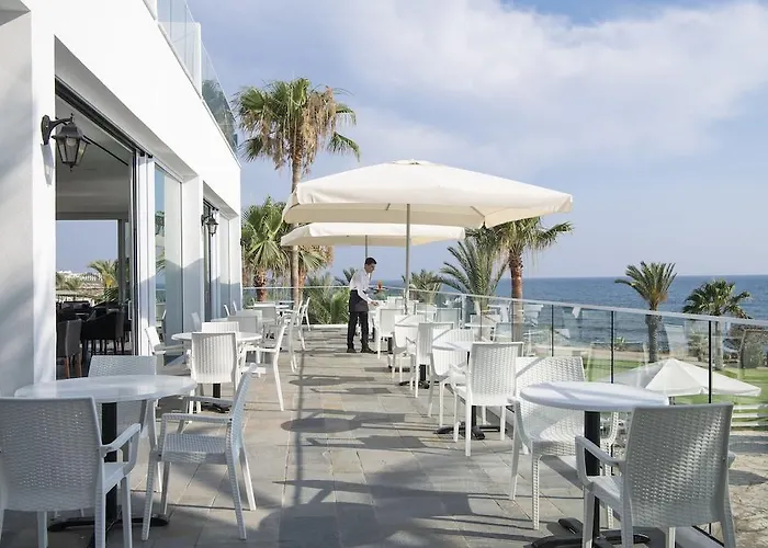 Hotel Akti & Village 4*