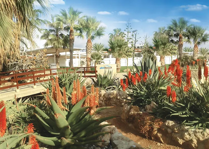 Akti & Village Klorakas