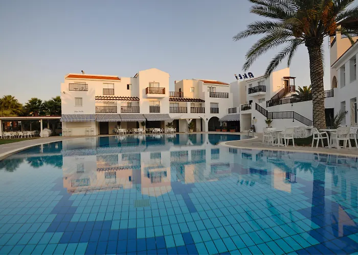 Akti & Village 4* Klorakas