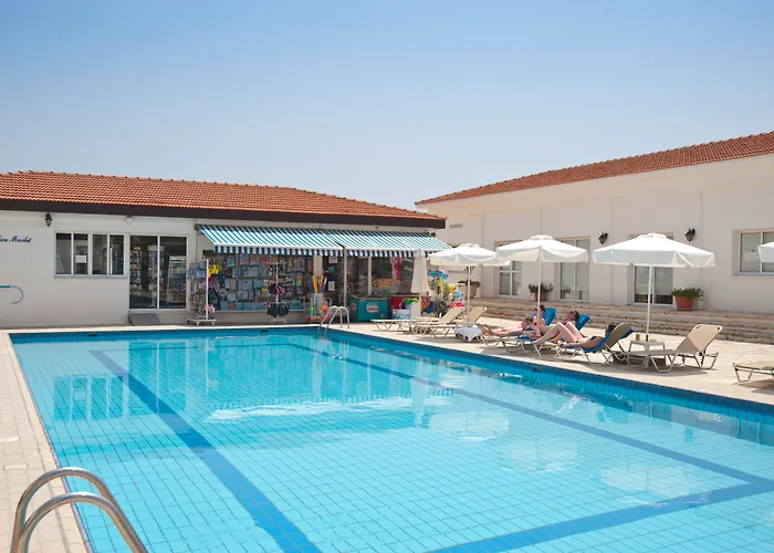 Hotel Akti & Village