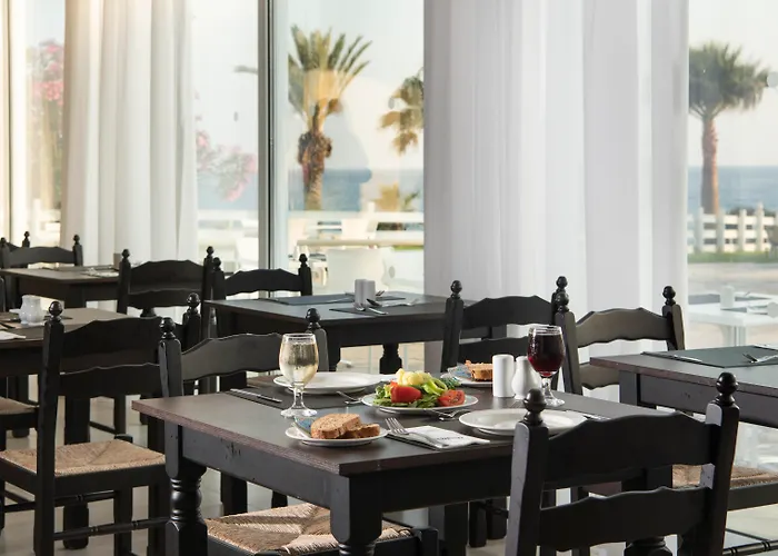 Akti & Village Hotel 4*