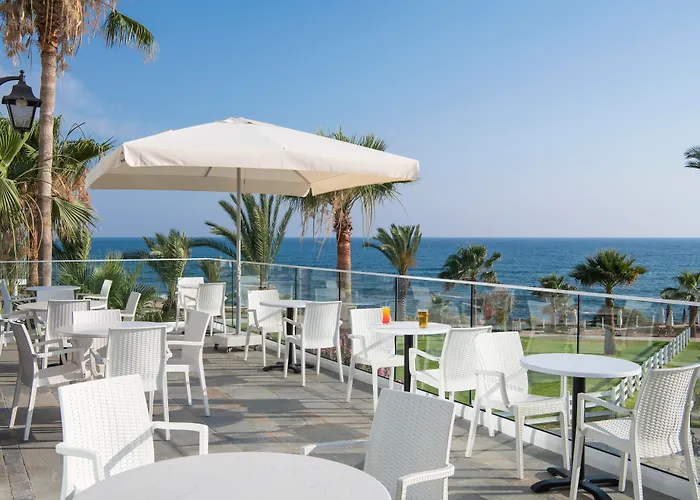 Hotel Akti & Village