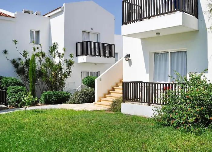 Hotel Akti & Village