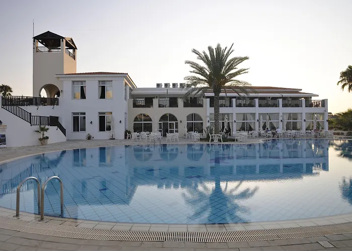 Akti & Village 4* Klorakas