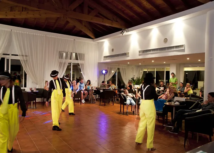 Hotel Akti & Village 4*