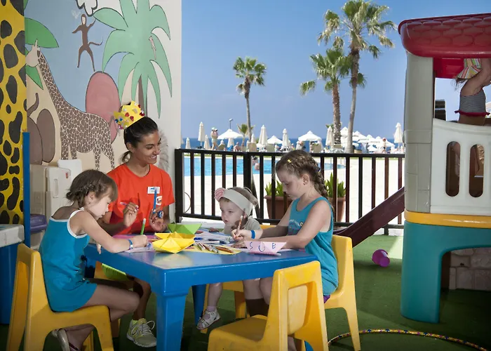 Akti & Village Hotel Klorakas