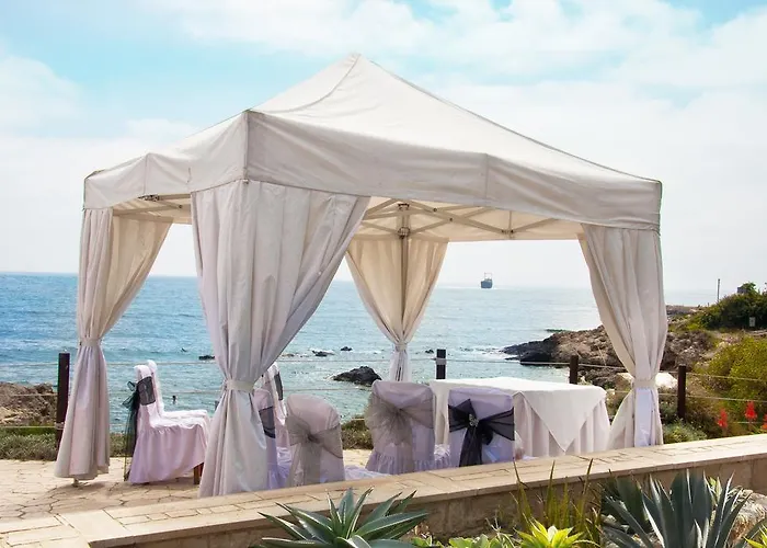 Akti & Village Hotel Klorakas