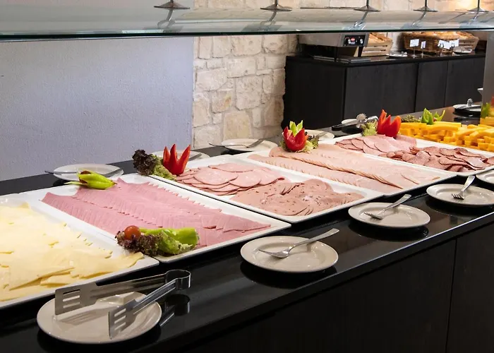 Hotel Akti & Village Klorakas